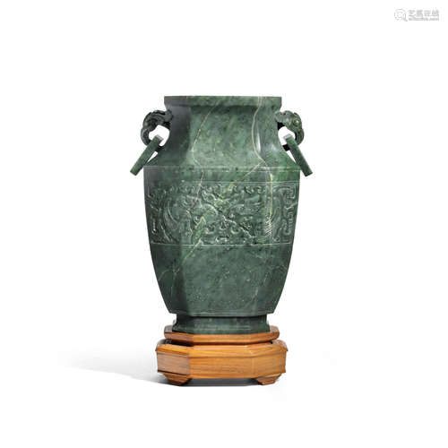 A SPINACH JADE ARCHAISTIC VASE 18th century