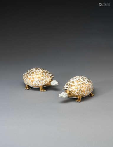 A very rare pair of Meissen tortoise-shaped boxes and covers, circa 1728