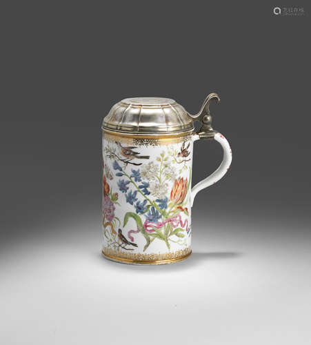 A Meissen Hausmaler silver-gilt-mounted tankard, circa 1725