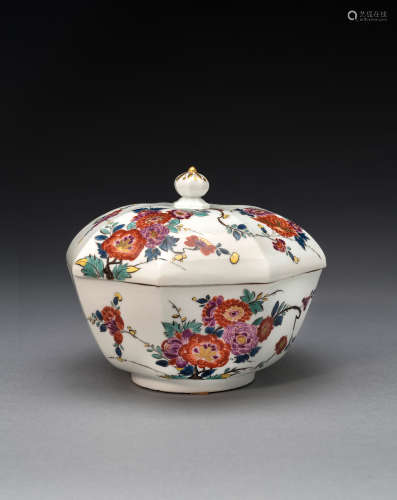 A very rare large Meissen octagonal bowl and cover, circa 1730