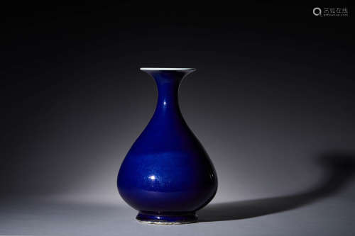 清中期 霁蓝釉玉壶春瓶
