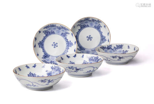 A set of five small porcelain bowls Hizen ware, Kakiemon type Edo period (1615-1868), 18th century