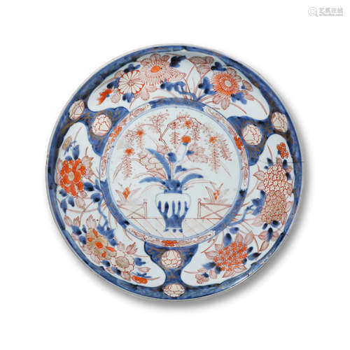 A porcelain dish Arita ware, Imari type, Edo period (1615-1868), 1670-1690