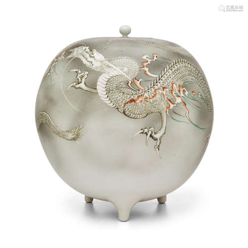 A large spherical porcelain vase and cover Meiji era (1868-1912), late 19th century