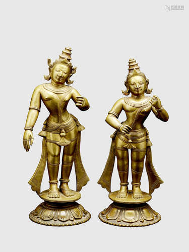 A PAIR OF BRASS FIGURES OF RAMA AND LAKSHMANA ORISSA, CIRCA 16TH CENTURY