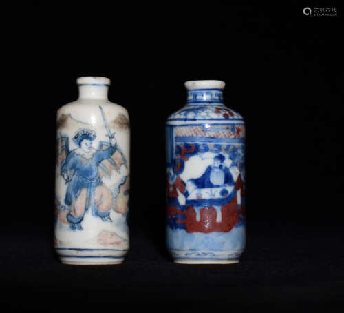 A GROUP OF TWO BLUE AND WHITE UNDERGLAZED RED SNUFF BOTTLES  PAINTED WITH CHARACTERS IN  QING DYNASTY