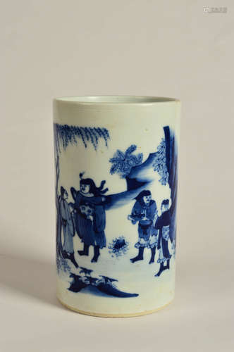 A Chinese Blue and White Figure Painted Porcelain Brush Pot