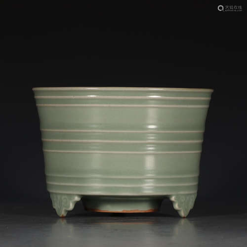 A Chinese Longquan Kiln Porcelain Three-legged Censer