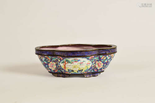 A Chinese Enamel Cloisonne Narcissus Basin