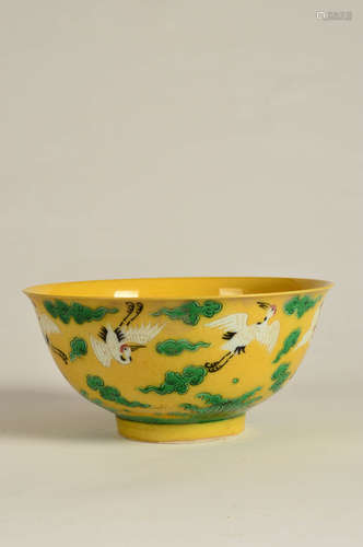 A Chinese Yellow Glazed Crane Painted Porcelain Bowl