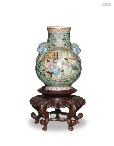 Chinese Famille Rose Small Vase, Republic Period