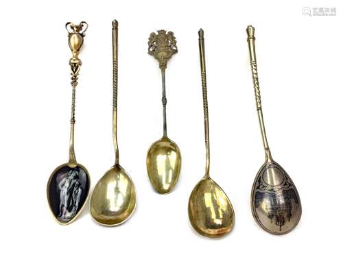 A RUSSIAN SILVER AND NIELLO SPOON ALONG WITH FOUR OTHERS