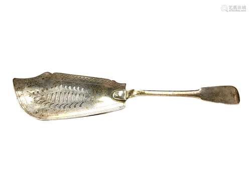 A GEORGE III SILVER FISH SLICE