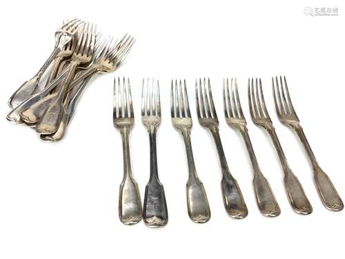 A COMPOSITE SET OF FIFTEEN SILVER TABLE FORKS