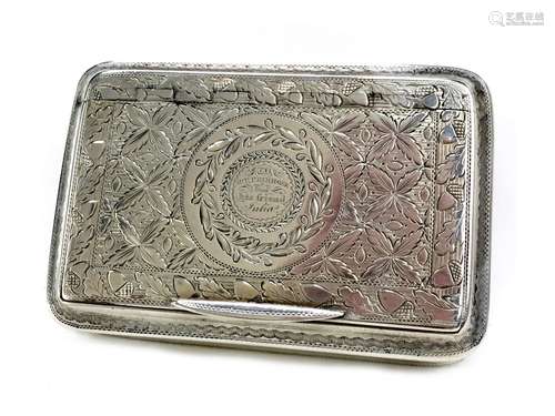 A GEORGE III SILVER SNUFF BOX