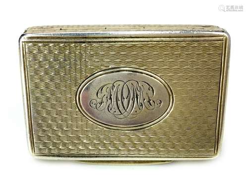 A VICTORIAN SILVER SNUFF BOX