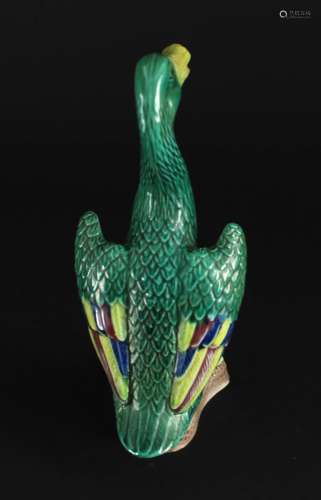 民国时期出口五彩瓷雕鸭摆件