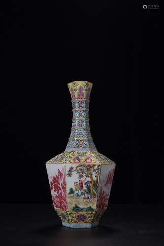 A Chinese Famille Rose Porcelain Hexagon Vase