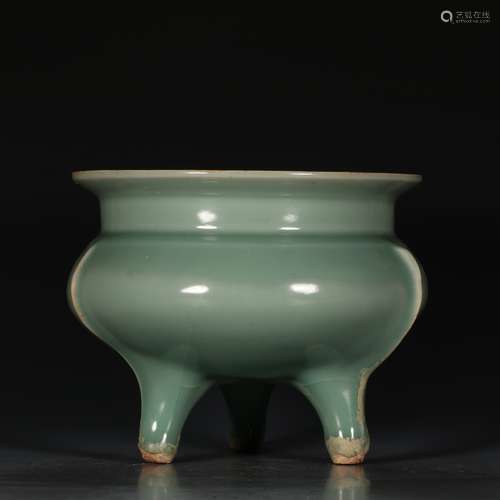 A Chinese Longquan Kiln Porcelain Three-legged Censer