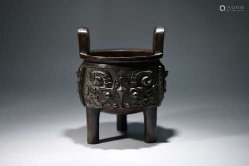 A Chinese Beast Pattern Copper Vessel