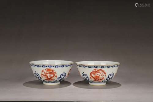 A Chinese Blue and White Floral Porcelain