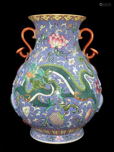 A Chinese Dragon&phoenix Pattern Porcelain Vase