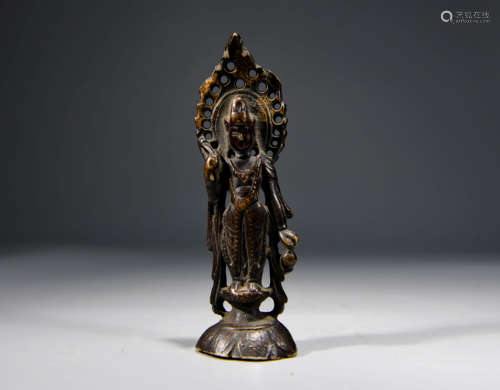 A Chinese Gild Copper Guanyin Statue