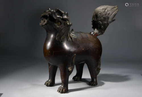 A Chinese Copper Lion Shaped Aromatherapy