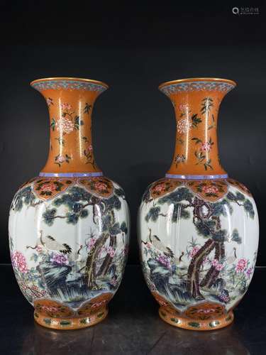 A Chinese Iron Red Gild Painted Porcelain Vase