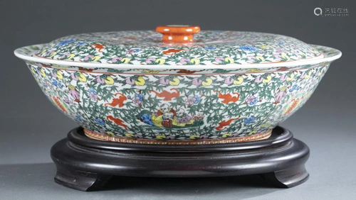 Large Chinese covered porcelain bowl.