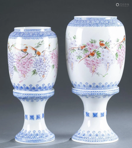 2 Jingdezhen Zhi porcelain lamps, 20th c.