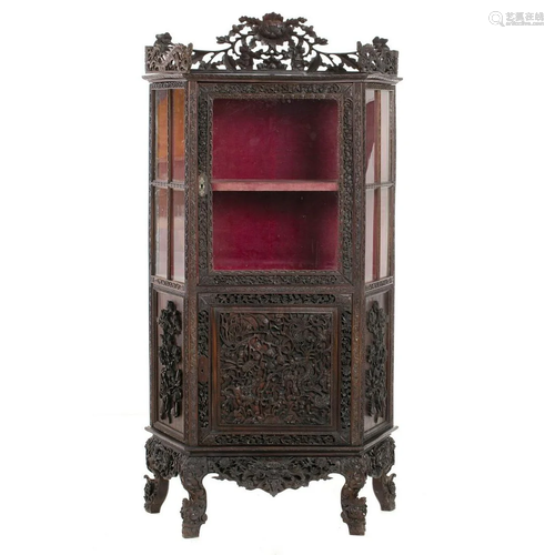 Chinese hongmu display cabinet, Guangxu