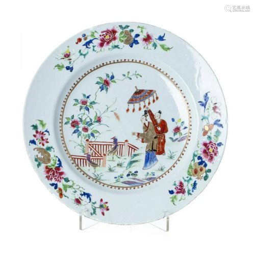 Large Chinese porcelain Dame au Parasol plate