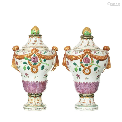 Important Pair of Famille Rose Chinese Export Porcelain