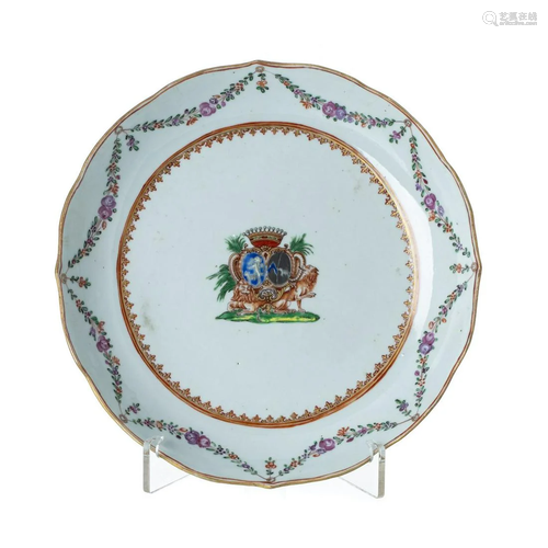 Chinese export Armorial plate, Qianlong