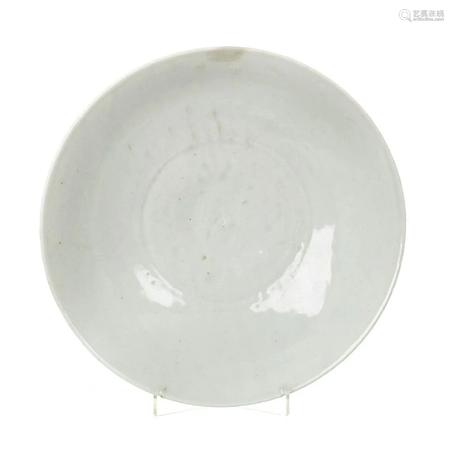 Celadon ceramic plate, Ming