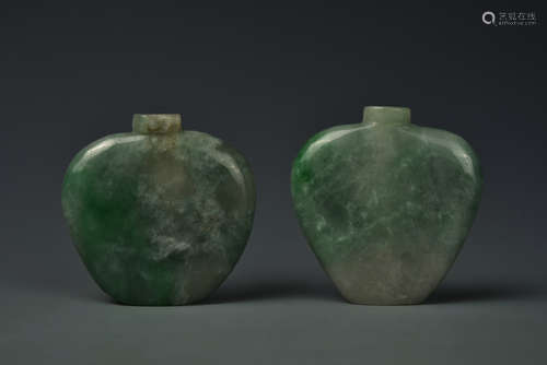 TWO JADEITE SNUFF BOTTLES QING DYNASTY