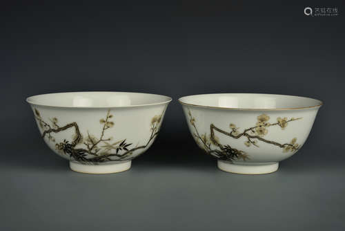 PAIR FALANGCAI BOWLS YONGZHENG PERIOD