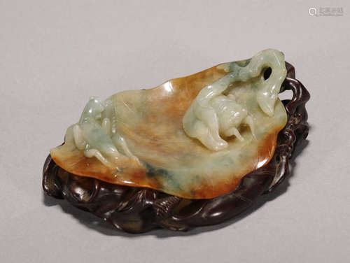 Qing Dynasty -  A Jadeite Brush Washer