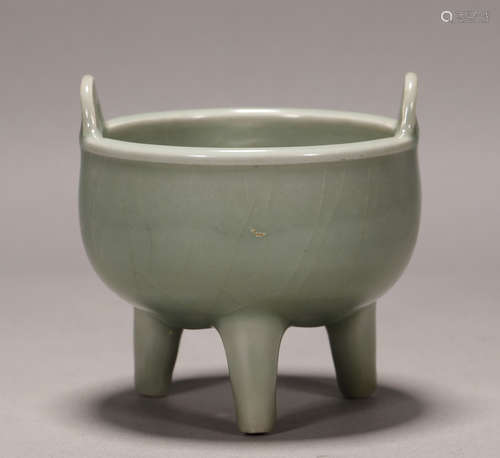 Song Dynasty - A Tripod Censer