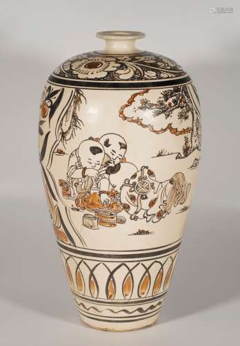 Song Dynasty - Patterned Cizhou Ware Vase