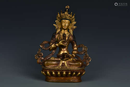 A BRONZE GILT BODDHISATTVA QING DYNASTY