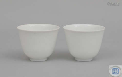 PAIR WHITE GLAZED CUPS CHENGHUA PERIOD