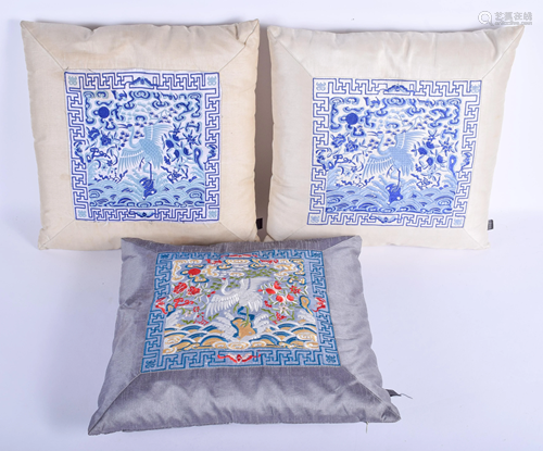 THREE VINTAGE CHINESE SILK EMBROIDERED …