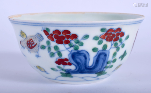 A CHINESE DOUCAI PORCELAIN TEABOWL 20th C…