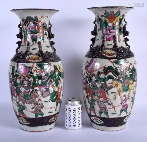 A LARGE PAIR OF 19TH CENTURY CHINESE FAMILLE V…