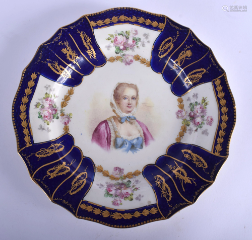 A 19TH CENTURY FRENCH SEVRES PORCELAIN …