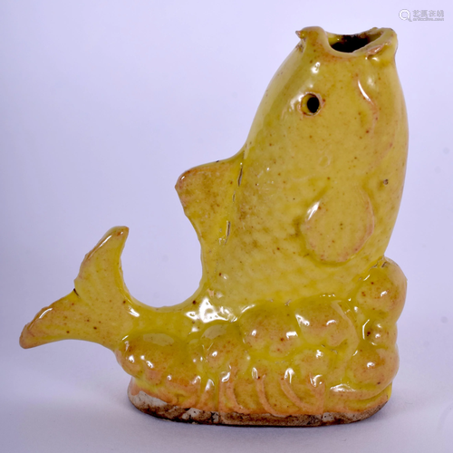 A 19TH CENTURY CHINESE YELLOW GLAZED S…