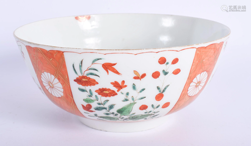 AN 18TH CENTURY WORCESTER BOWL painted …