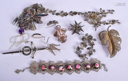 ASSORTED JEWELLERY. (qty)